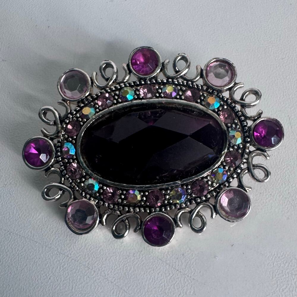 Signed MONET Pin Brooch Purple Tones Faceted Cabochons Silver Tone Setting